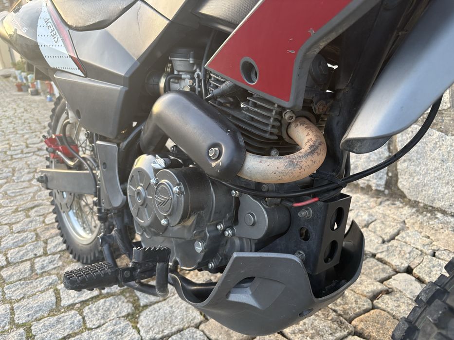 Keeway  Tx 125 ano 2015