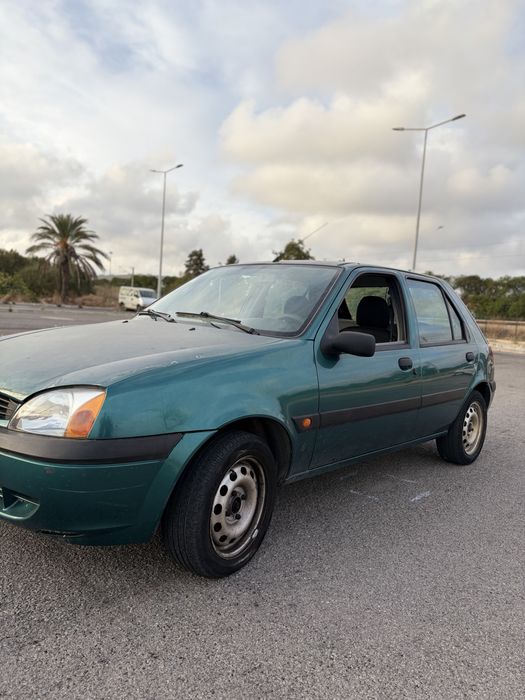Ford Fiesta 2000