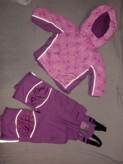 Зимний комбинезон размер 74 см