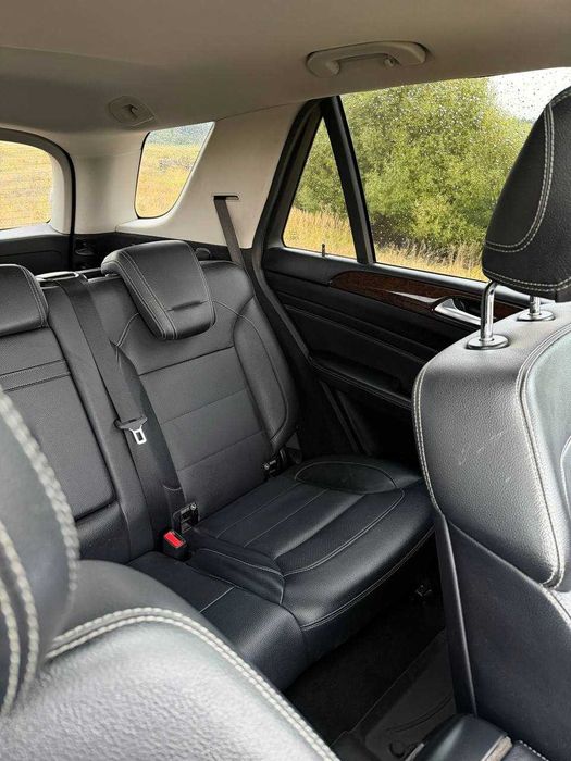 Mersedes-benz ML-350 2013