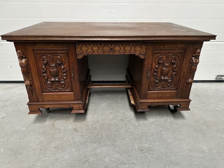 Piękny antyczny dębowy gabinet biblioteka/kredens biurko