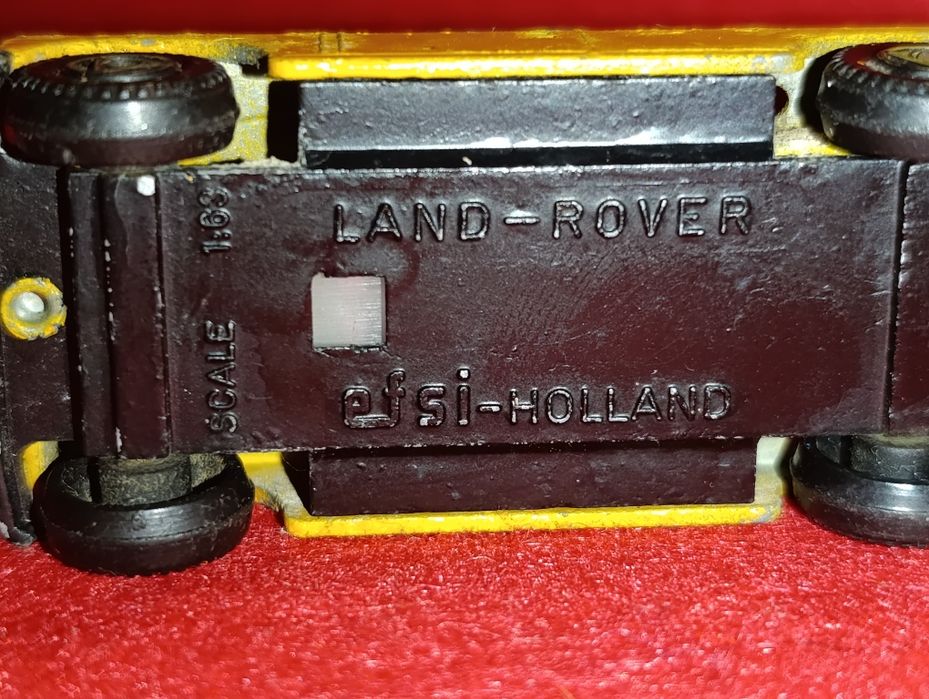 Miniatura EFSI Toys Land Rover OAMTC