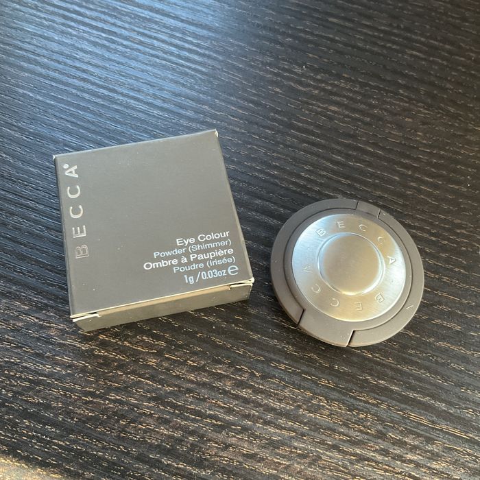 Becca cień do powiek Jacquard nowy Eye Colour Powder Shimmer