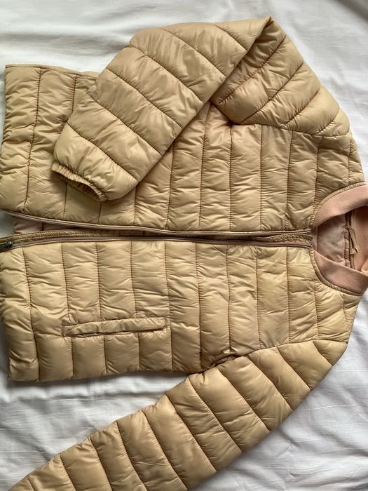 Куртка бренду OSTIN