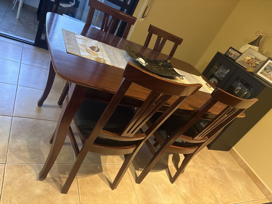 Mesa de jantar extensivel