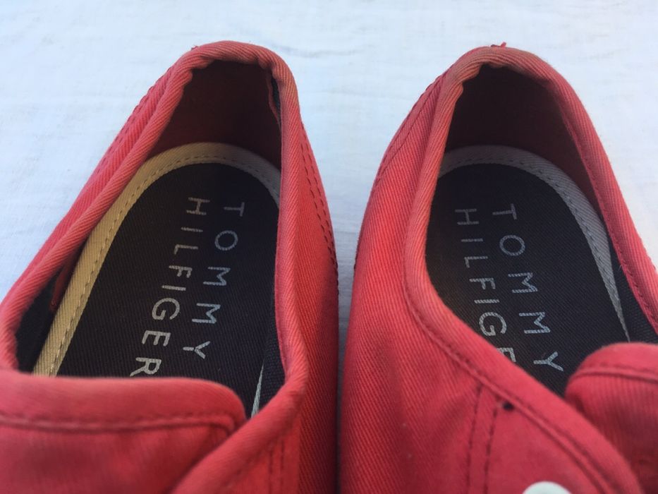 tenisowki hilfiger