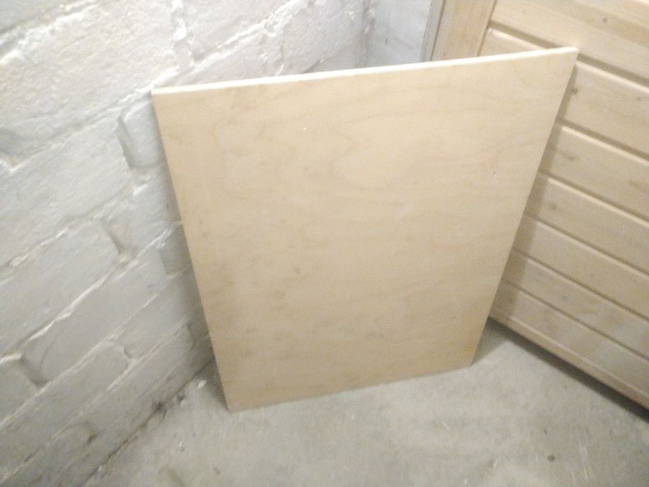 Sklejka 15mm (60cm x79cm)