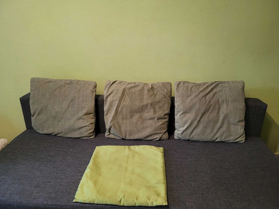 Poduszki dekoracyjne  na sofę