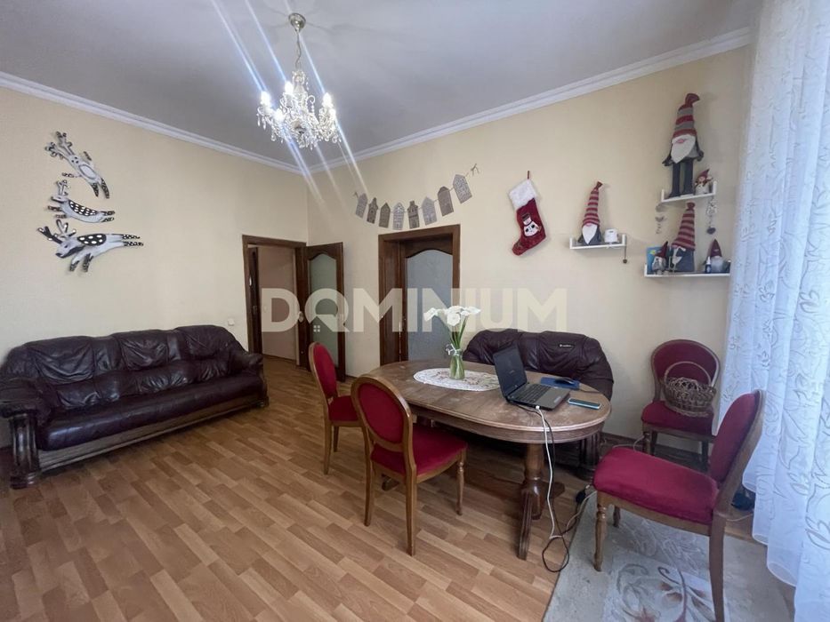 Продається квартира в м. Хуст