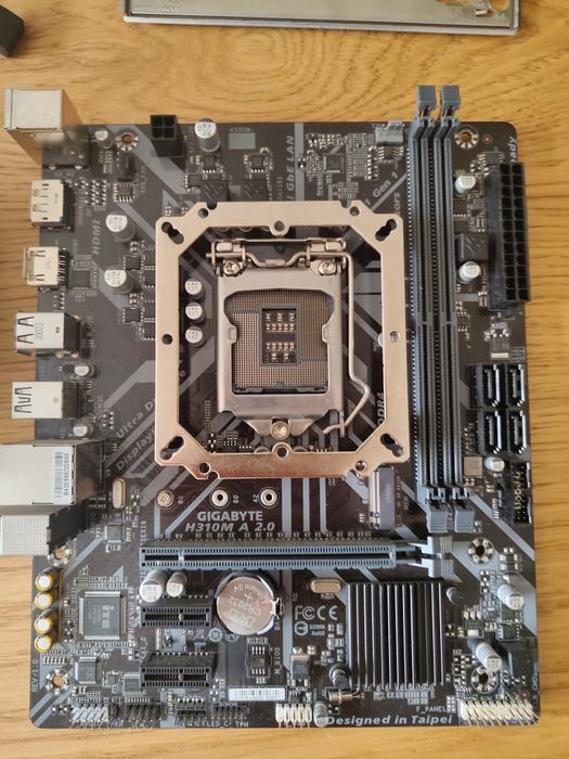 Płyta główna Gigabyte H310M A 2.0 + SilentiumPC Fera 3 i blacha tylna