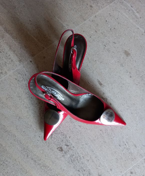 Sapatos vermelhos senhora 38 - NOVOS