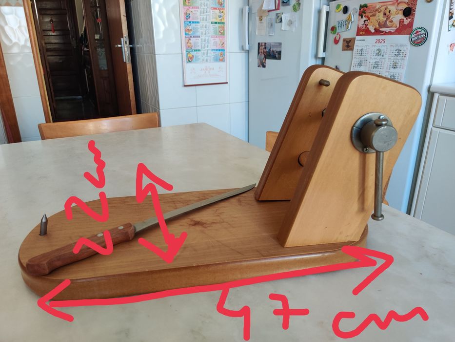 Tábua de presunto e charcutaria