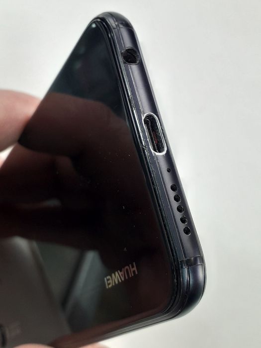 Huawei P20 lite (6/128Gb)