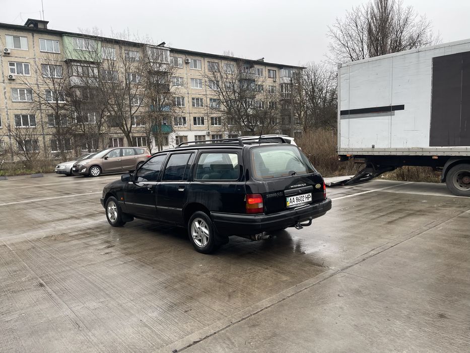 Продам полностью рабочий автомобиль