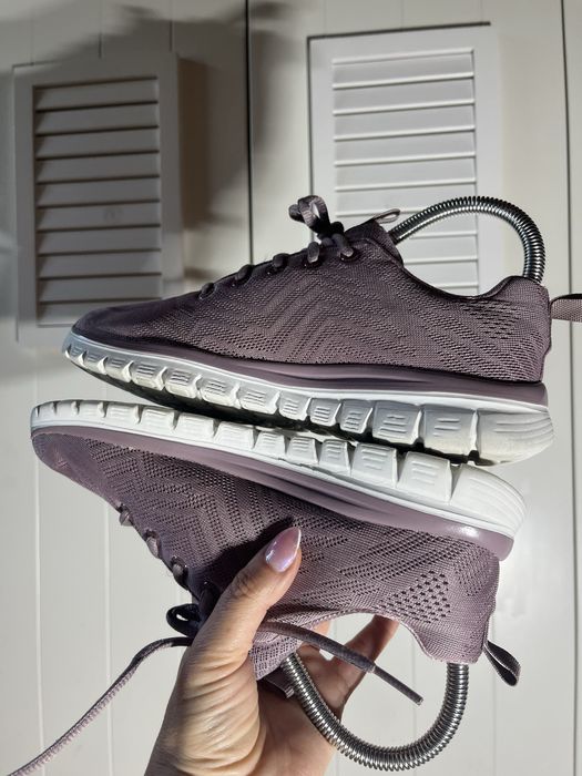 Dsmskie buty Skechers