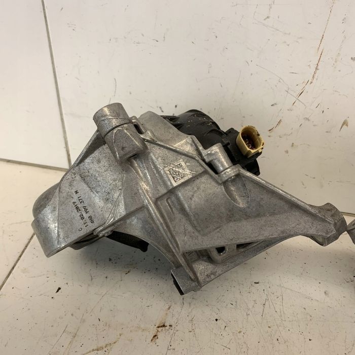 Poduszka Łapa Silnika Mocowanie Prawa Lewa Komple Audi Q5 Ii Fy 80A Tdi 19R