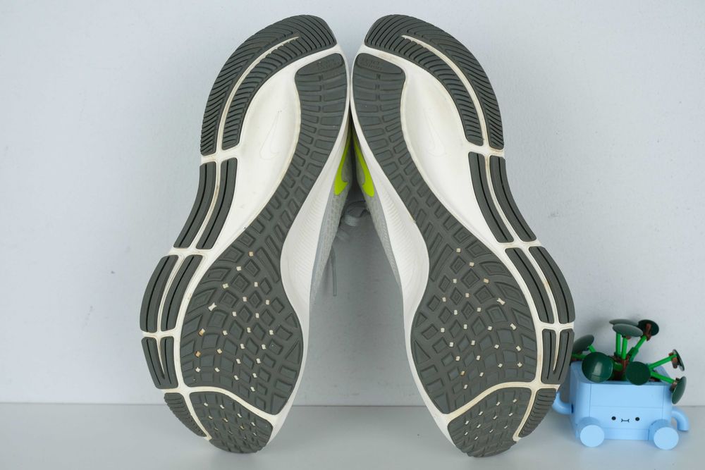 Nike  zoom pegasus 37 damskie buty do biegania  r 38.5