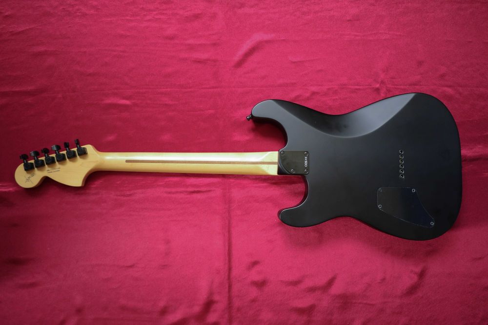 Fender Jim Root Stratocaster USA 2025