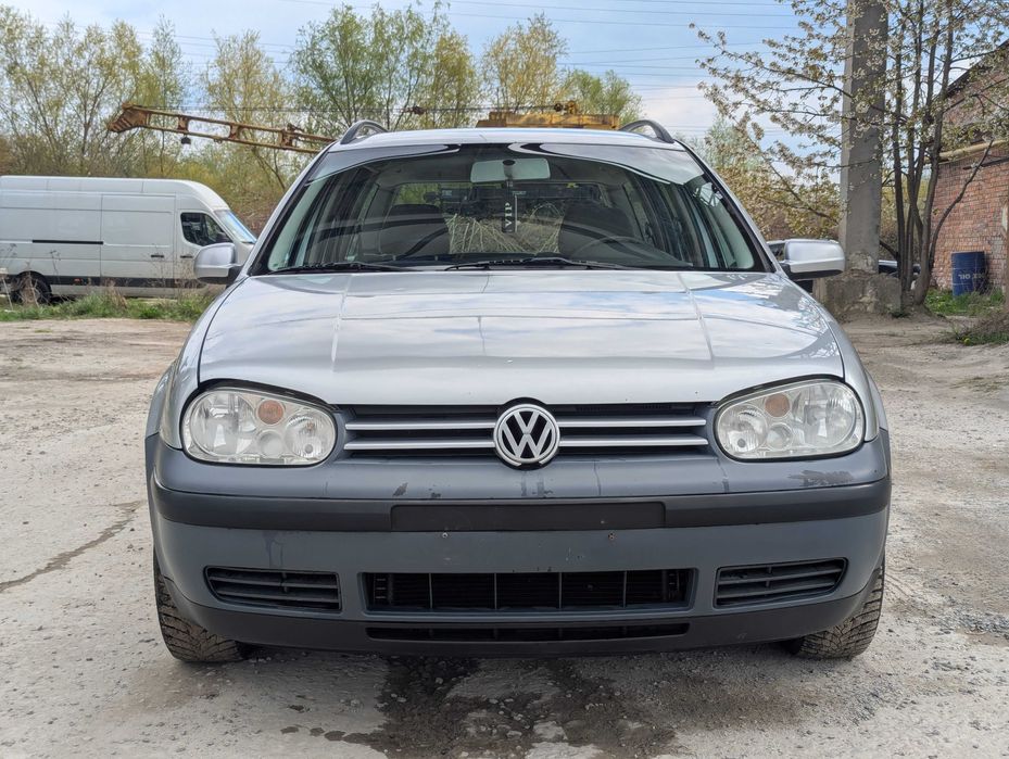 Фольцваген Гольф 4 бензин 1.6 VW Golf 4 1.6 MPI