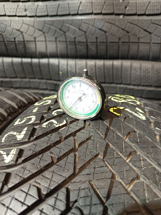 225/55R18 Pirelli WinterCinturato 2