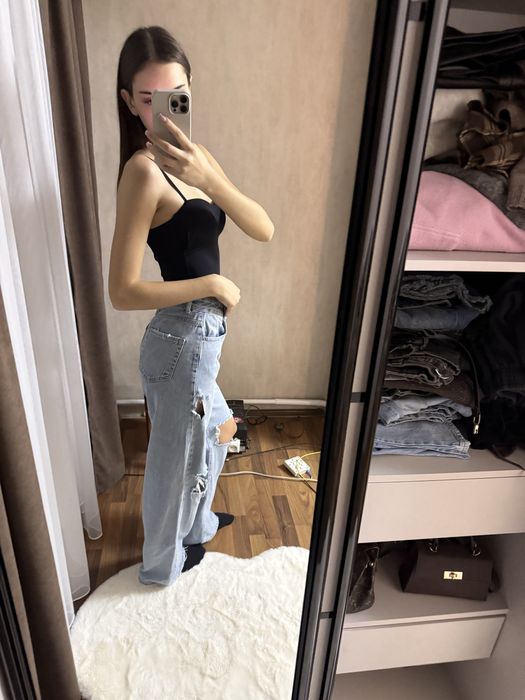 Рвані джинси, стильні