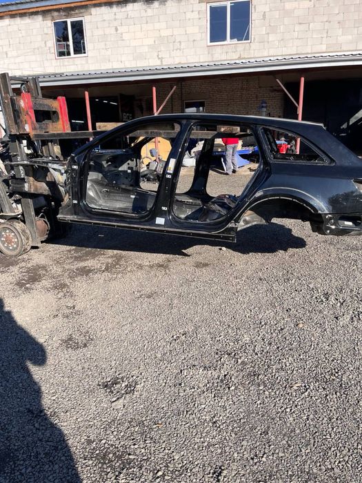 Четверть / поріг / лонжерон / полка крила / щока / Audi A4 B9 Allroad