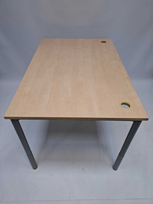 Biurko proste Martela 120x80 klon - duża ilość