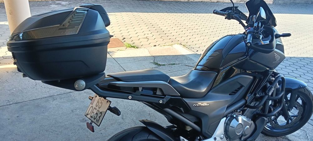 Honda NC 700 de 2013 impecável