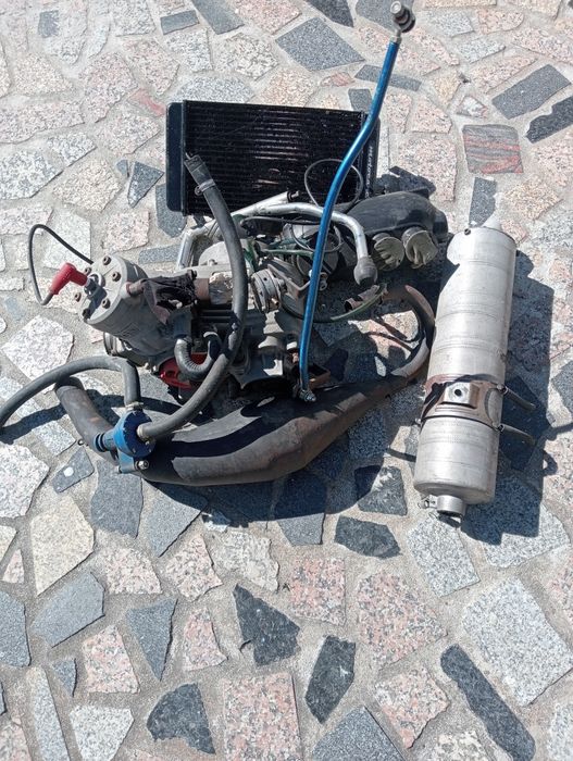 Vendo Karting sem reboque mais motor