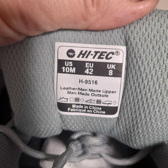 Теплі ботинки, черевики, кроссовки, кросівки HI-TEC us10/eur42. Нові