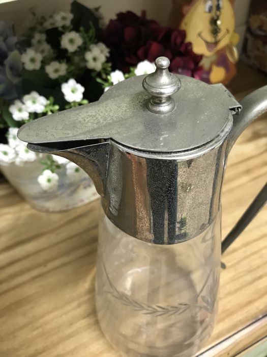 Jarro antigo de cristal