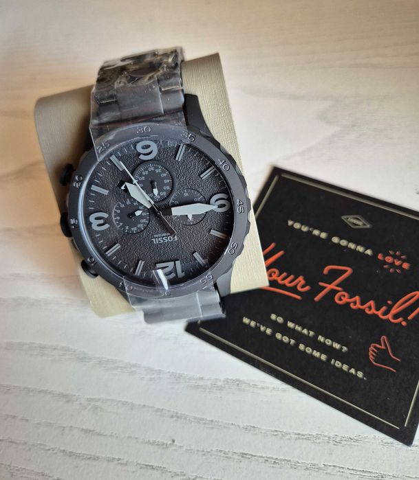 Чоловічий годинник Fossil Nate з хронографом та браслетом з нерж сталі