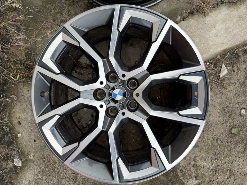 Продажа дисків на BMW R19