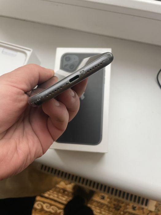 Iphone 11 64Gb з перших рук