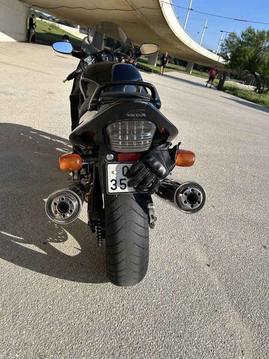 Mota honda  CBR  XX 1100