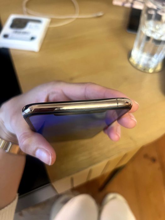 iPhone 11 Pro Max, Gold, 64GB