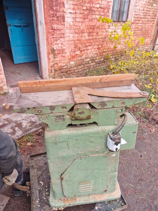 Продам токарні станки тв 16 та інші.