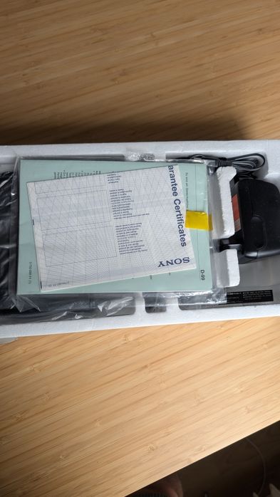 Sony Discman D-99 новий.