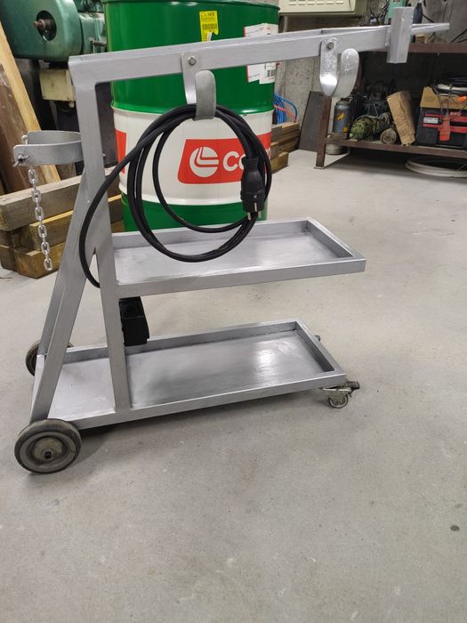 Wózek spawalniczy, wózek pod migomat