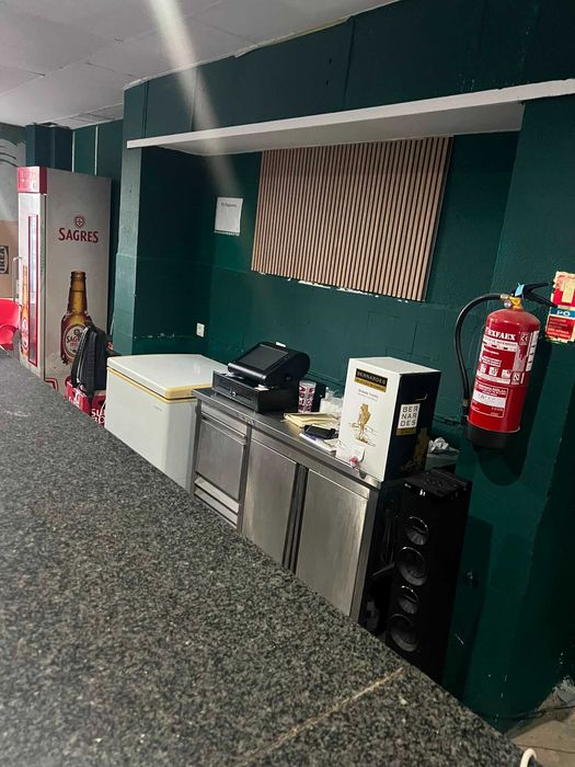 trespasse snack bar/ café amadora