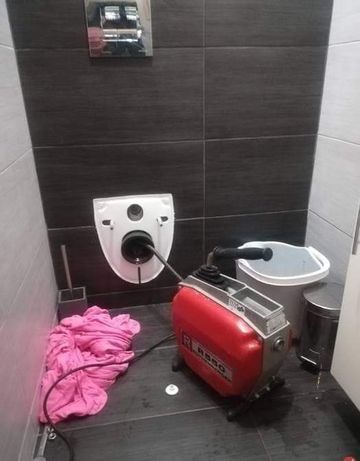 7 dni w tygodniu , udrażnianie rur , czyszczenie kanalizacji/ WUKO