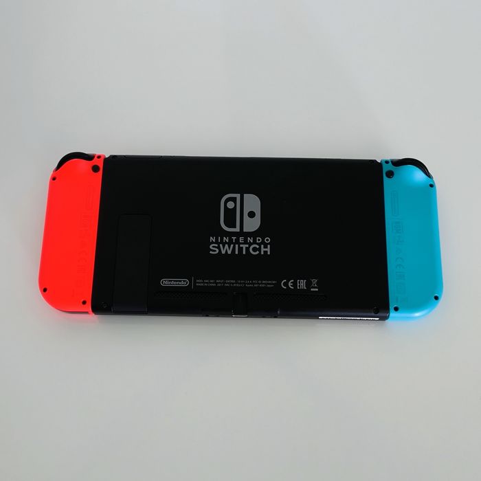 Nintendo Switch Desbloqueada 160GB + Extras