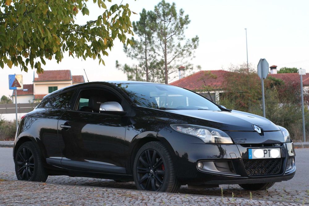 Mégane Coupe GT Line 182Mil — photo 2