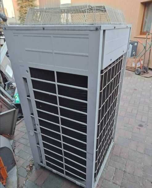 Klimatyzator  Daikin EUROPE N.V RZQ200C7Y 1B