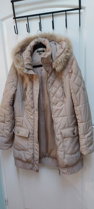 Kurtka, płaszcz zimowy z kapturem pikowana MOHITO rozm.40