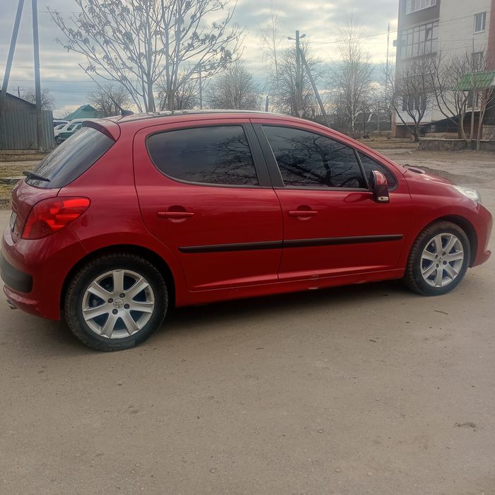Продам пежо 207 на максимальній комплектації