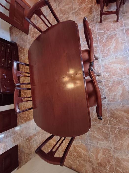 Mesa De Jantar Com 6 Cadeiras