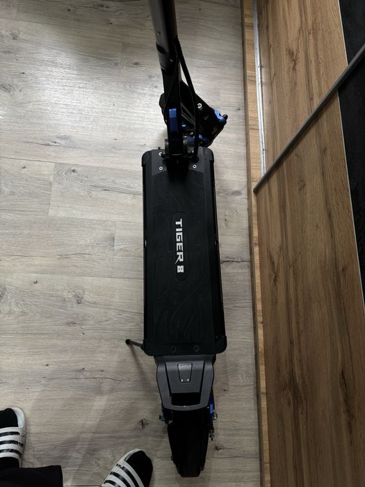 Hailey Tiger 8 GT V4
