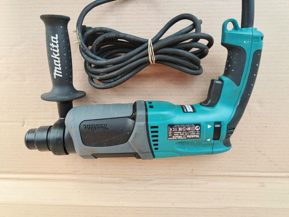 Makita HR2470 wiertarka udarowa SDS młotowiertarka walizka