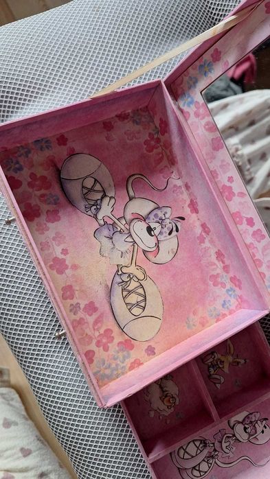 Diddl Mouse – pudełko Vintage na biżuterię z lusterkiem i szufladkami